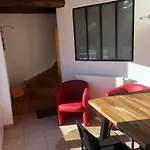 Panzió La Maison Bleue